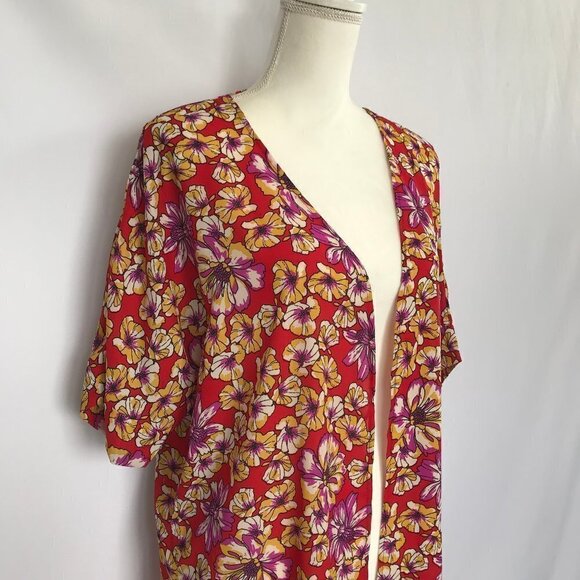 Jupee Red/Purple/Yellow Floral Covering. NWT - Picture 3 of 13